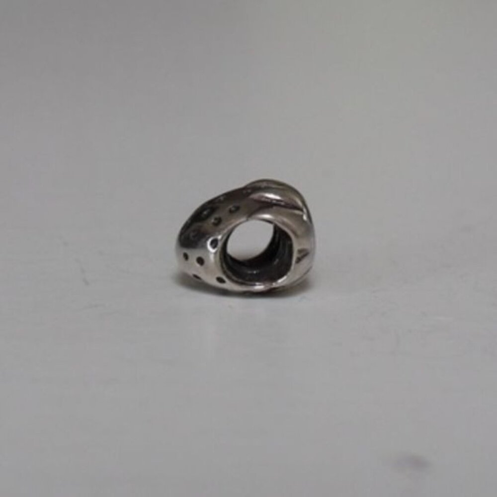 Pandora Retired Strawberry Sterling Silver Charm - Picture 9 of 9